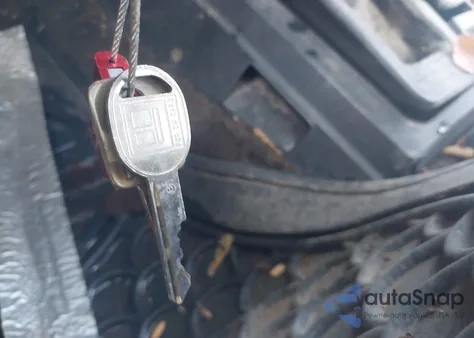 1985 Chevrolet Blazer S10 из США, поврежденный, VIN 1G8CT18B6F8167337